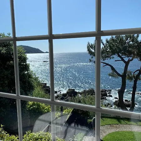 Casas Sobre El Mar En * ヴィーゴ
